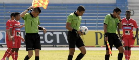 Un meci de fotbal a fost intrerupt in Ecuador din cauza "atacului unui roi de albine"